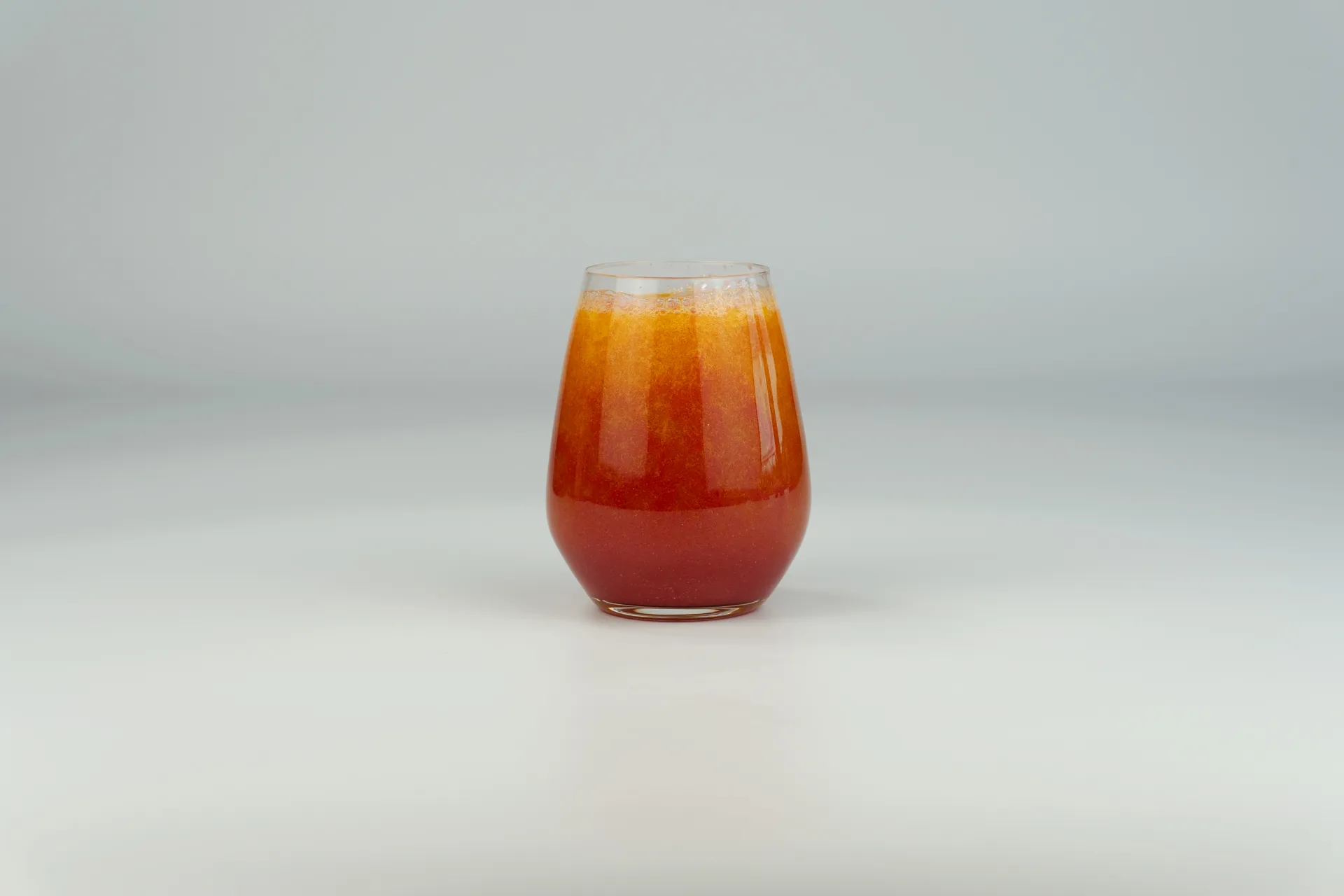 Glas mit Kaki & Granatapfel